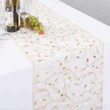 Runner de mesa de mesa bordado de flor bordado